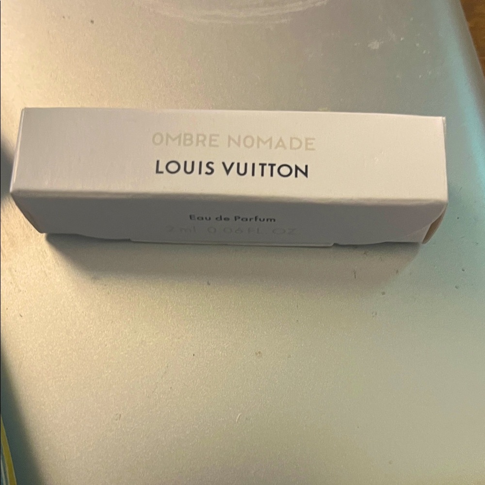 Louis Vuitton Ombre Nomade Eau de Parfum - White